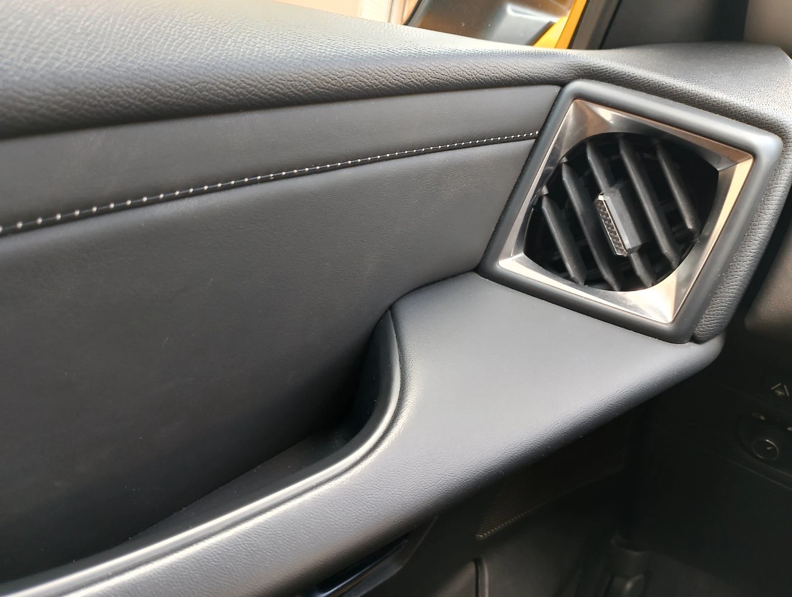 DS DS 3 Crossback OPERA - изображение 10