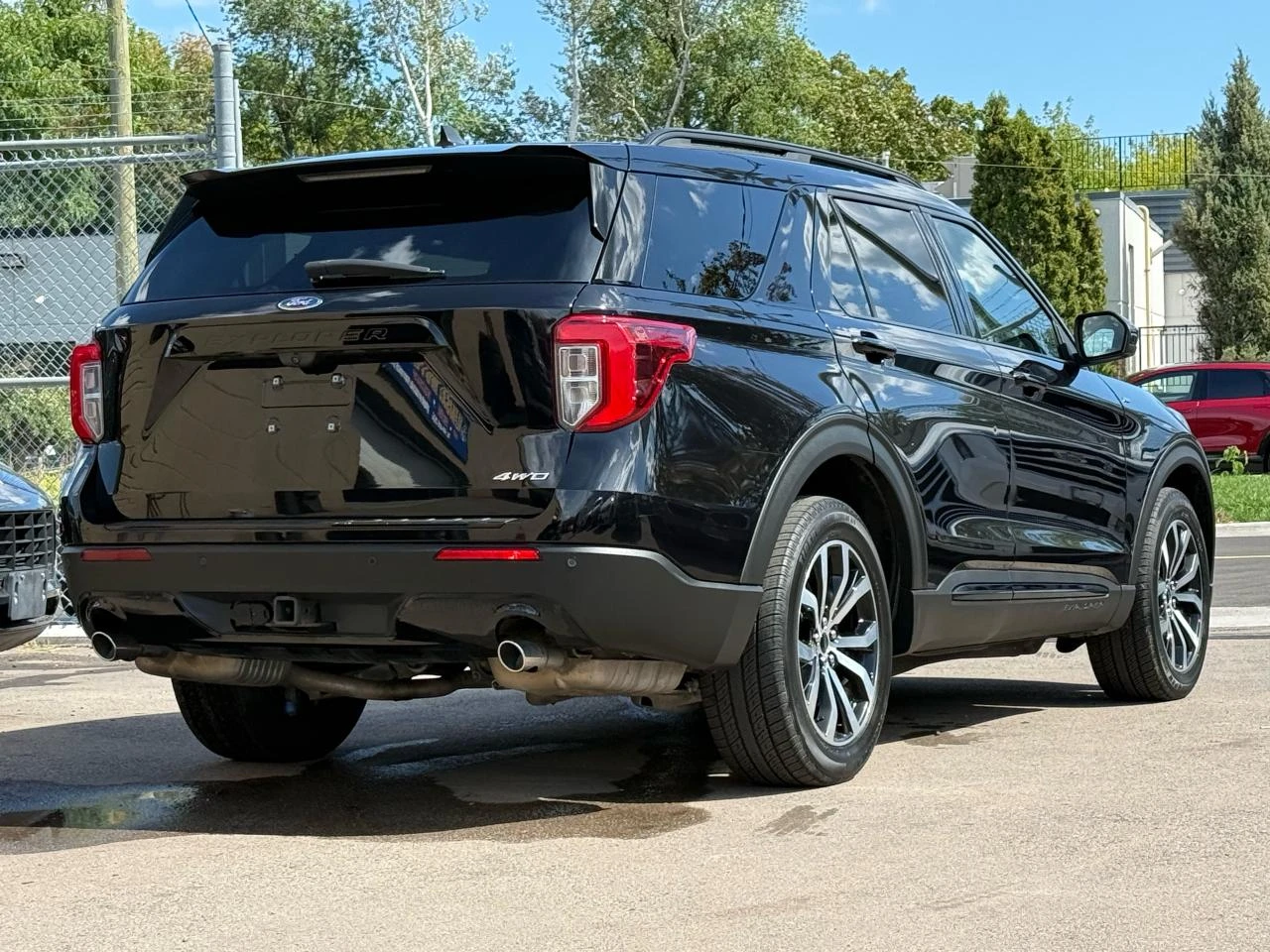 Ford Explorer ST-Line / 7 Местна / PANO - изображение 3