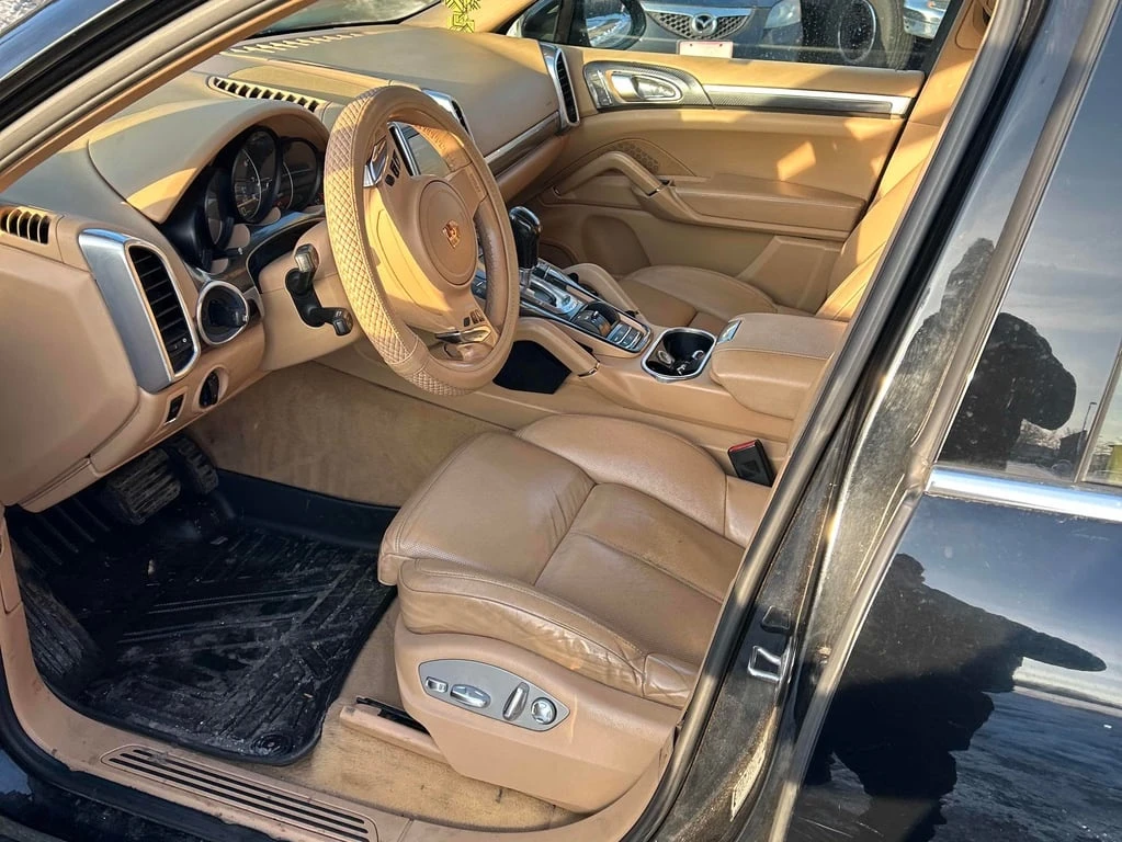 Porsche Cayenne 2011 AWD * БЕЗ ПЪРВОНАЧАЛНА ВНОСКА - изображение 8