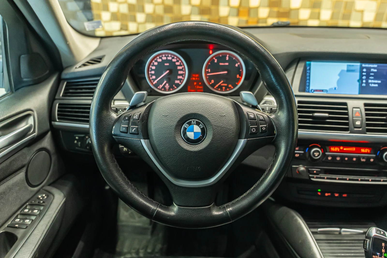 BMW X6 X6 30d xDrive, снимка 12 - Автомобили и джипове - 54477733
