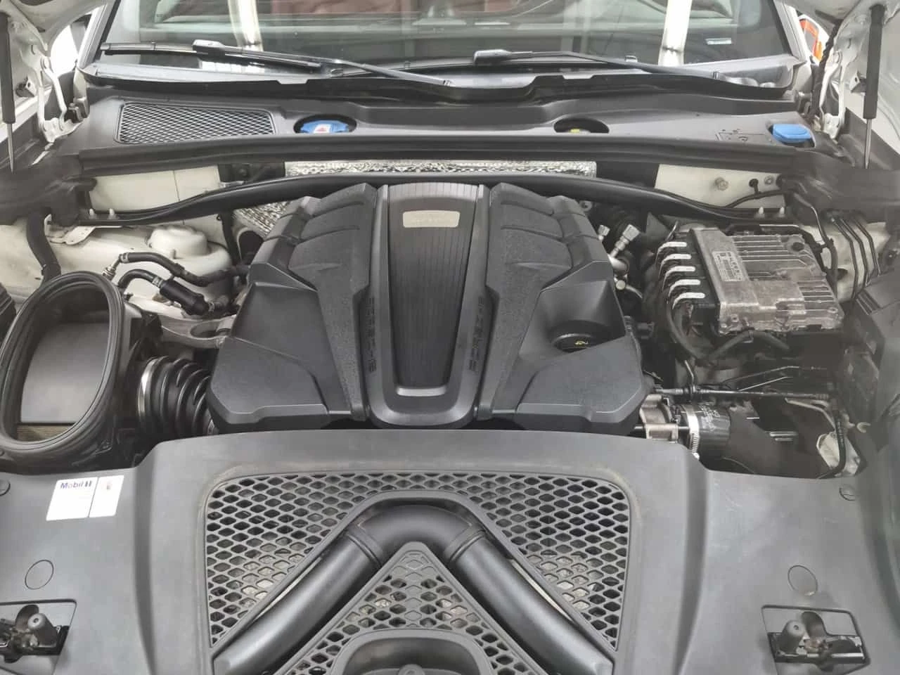 Porsche Macan S /CARFAX/ПОДГРЕВ/ОБДУХ/ПАНО/ФИНАНСИРАНЕ/, снимка 16 - Автомобили и джипове - 54864198