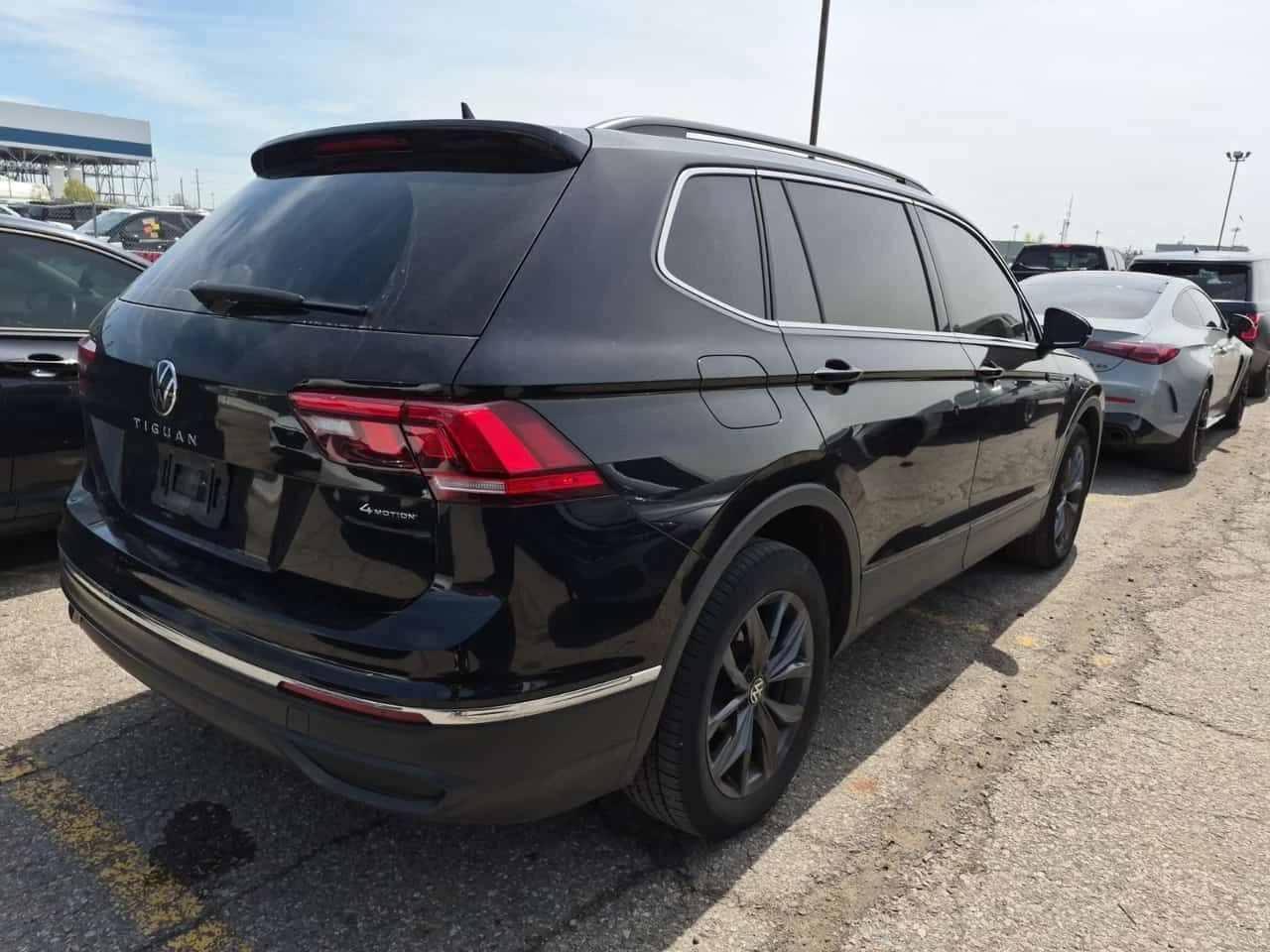 VW Tiguan SE/CARFAX/����/�������/7 �����/����������� | Mobile.bg � ����������� 3