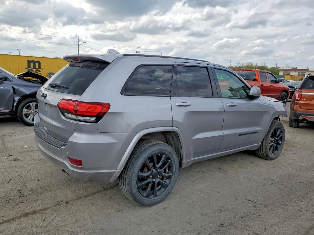 Jeep Grand cherokee 3.6 SPORT + УНИКАТ/360КАМЕРИ/FULL, снимка 4 - Автомобили и джипове - 55252686
