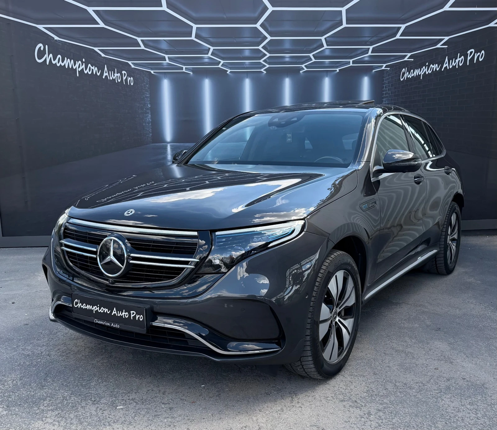 Mercedes-Benz EQC 400/4Matic/AMG/Hud/360Kam