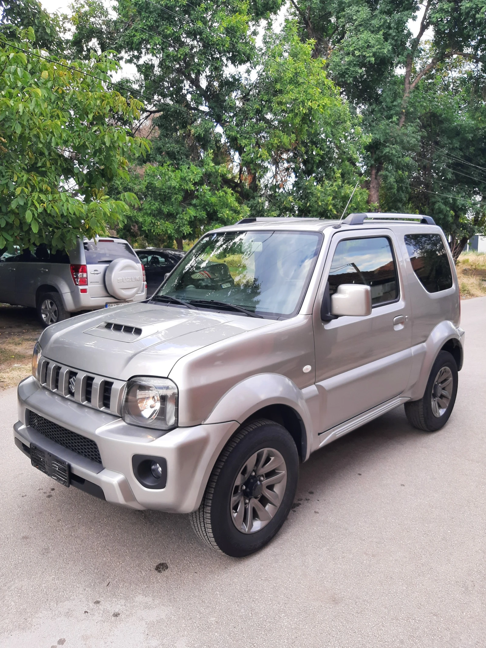 Suzuki Jimny, снимка 2 - Автомобили и джипове - 55779945