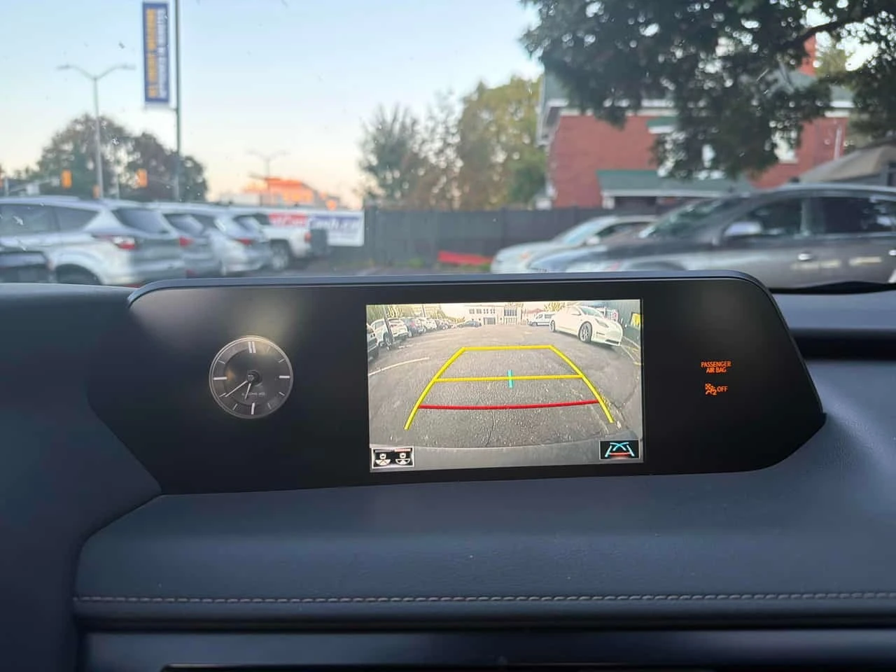 Lexus UX * 250h CVT * CARFAX * ����� �� ����������� | Mobile.bg � ����������� 13