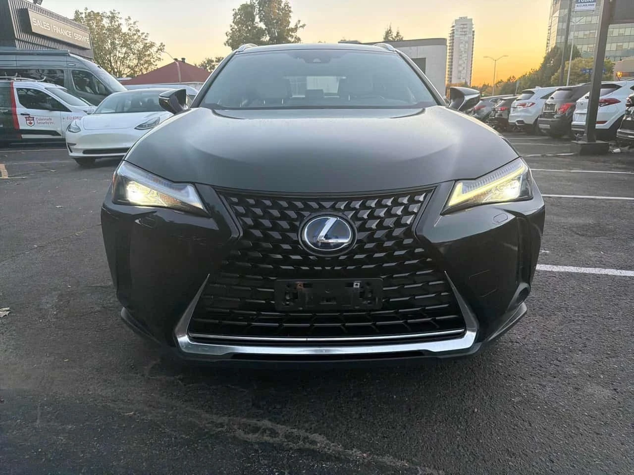 Lexus UX * 250h CVT * CARFAX * ����� �� ����������� | Mobile.bg � ����������� 6