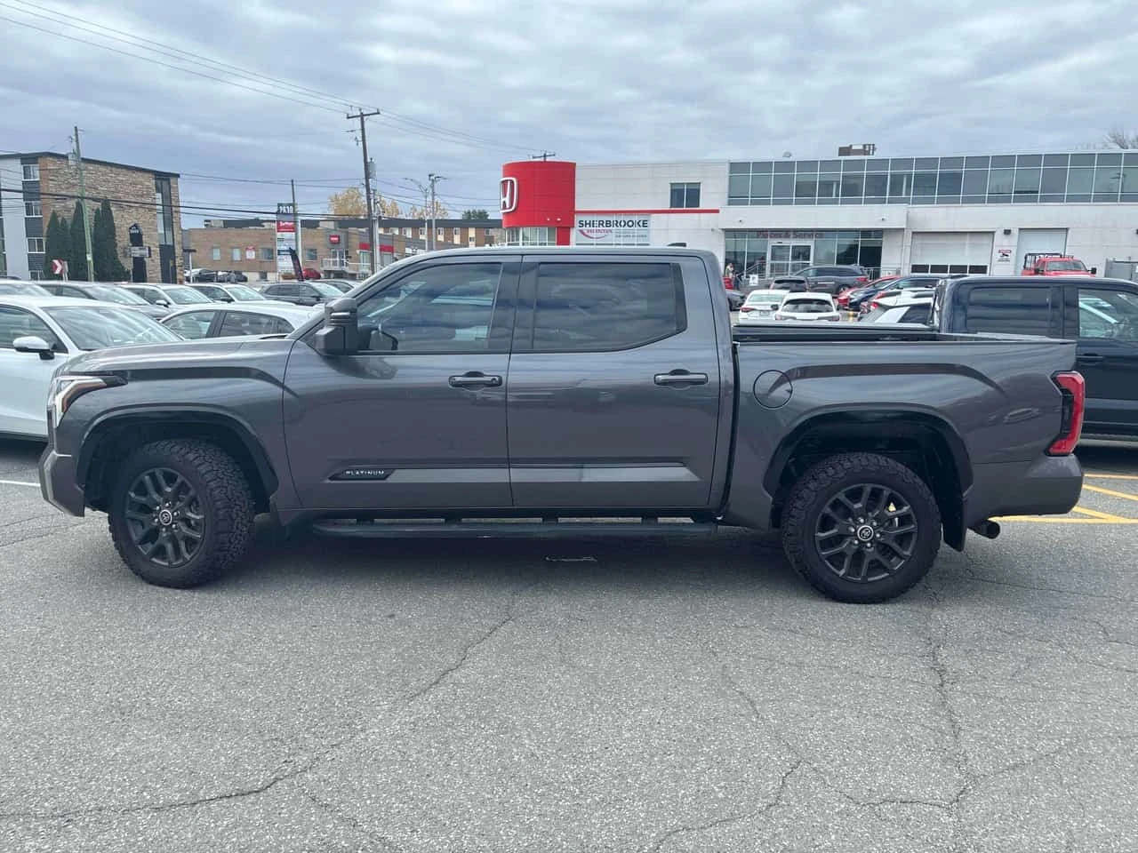 Toyota Tundra * Platinum * CARFAX * ���� �� �� | Mobile.bg � ����������� 2