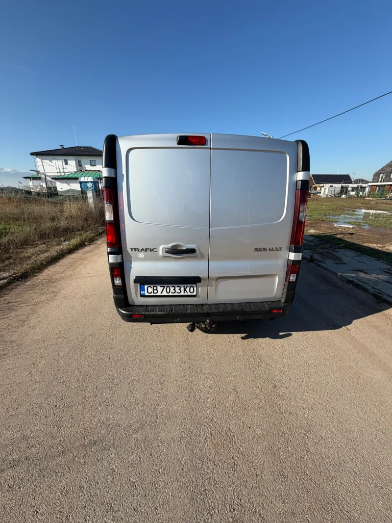 Renault Trafic L2H1, снимка 7 - Бусове и автобуси - 53260365