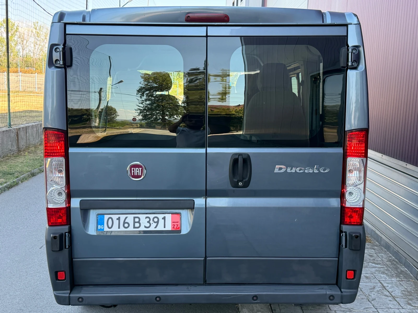 Fiat Ducato 2.3MultiJet/КЛИМА/8+ 1/БЕЗ КОРОЗИЯ/Нови гуми, снимка 3 - Бусове и автобуси - 56152921