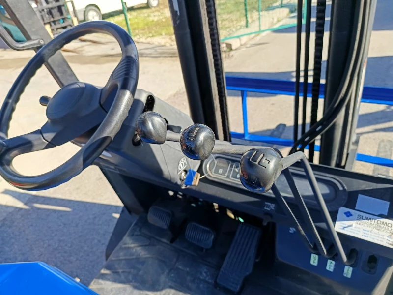 Мотокар Yale ИЗРАВНИТЕЛ 2, 5 ТОН, снимка 7 - Индустриална техника - 52235697