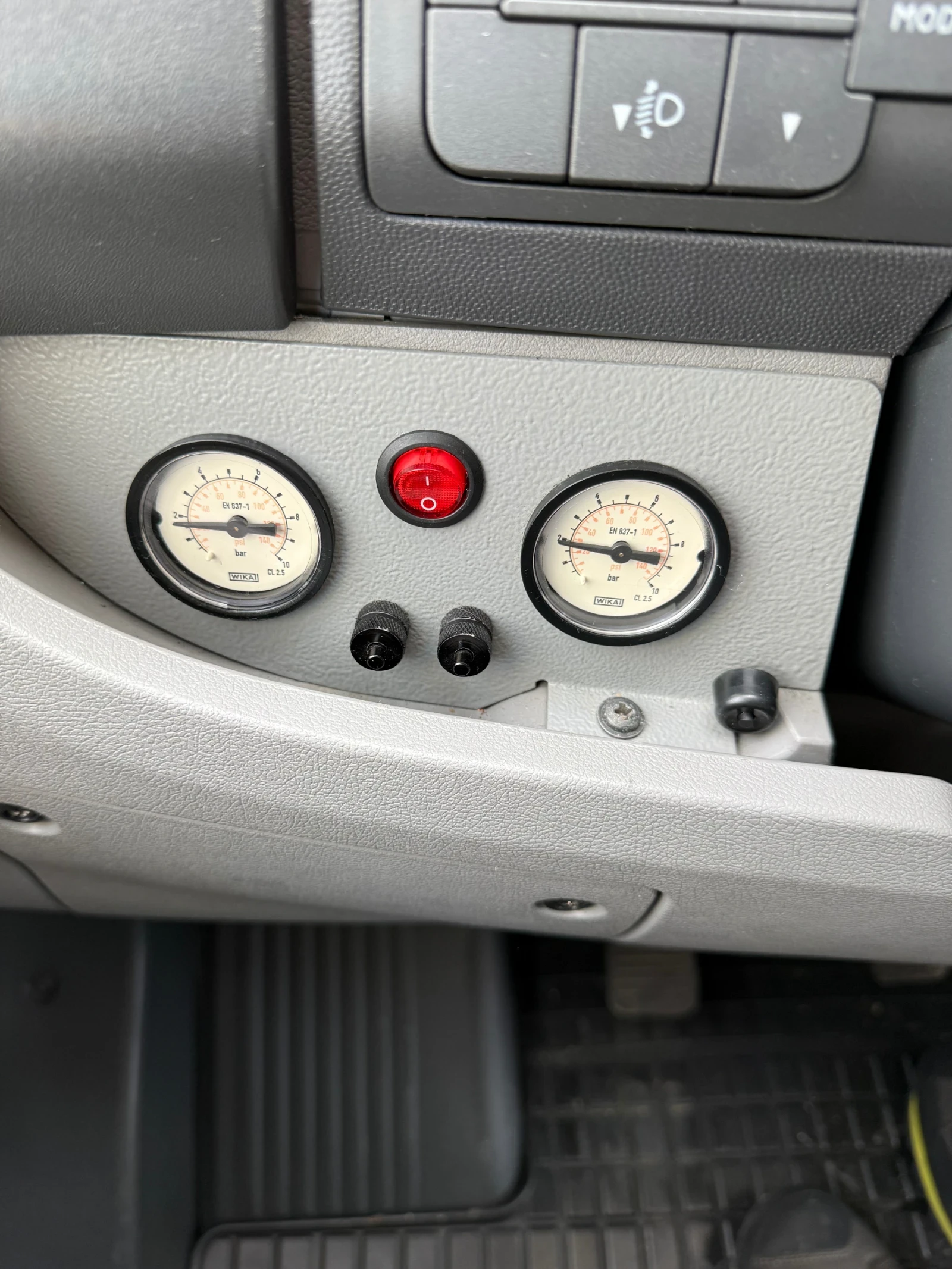 Кемпер Knaus Sport TI2, снимка 14 - Каравани и кемпери - 53903615