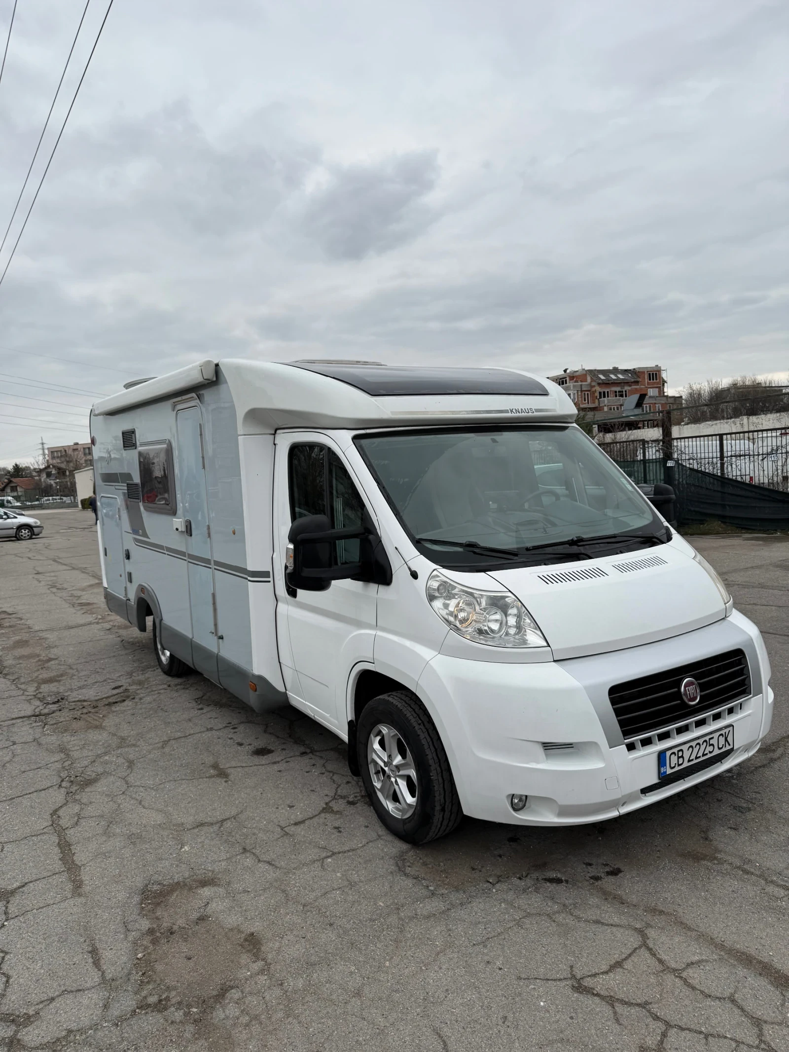 Кемпер Knaus Sport TI2