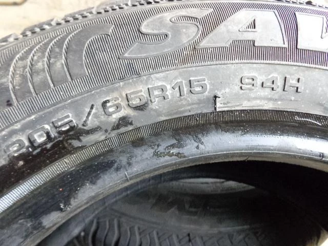 Гуми Зимни 205/65R15, снимка 9 - Гуми и джанти - 17879687