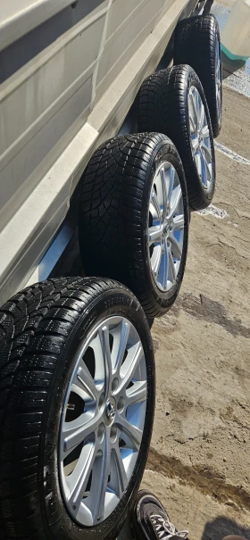 Toyota Auris 1.8, снимка 16