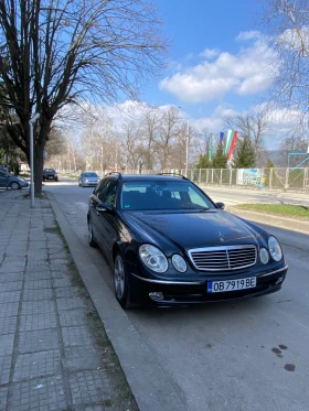 Mercedes-Benz E 320, снимка 2