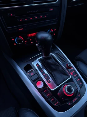 Audi A4 3.0 #S-Line #KEYLESS GO , снимка 9