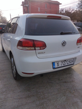 VW Golf 1.6, снимка 1 - Автомобили и джипове - 45360019