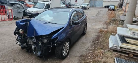 Toyota Auris 1.8, снимка 7