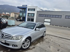 Mercedes-Benz 220, снимка 4