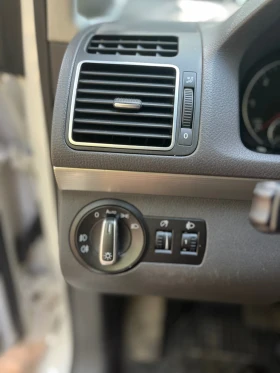 VW Touran - 12229 лв. - 49971770 11