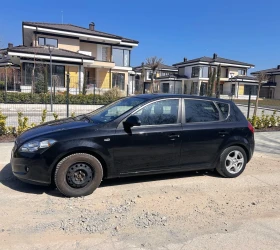 Kia Ceed 1.6 CRDI  125 К.С. - 2499 € / 4887.62 лв. - 11356497 2