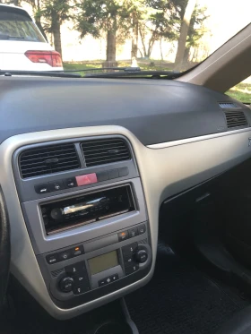 Fiat Punto 1.3 JTD Multijet  - 2000 € / 3911.66 лв. - 37557236 8