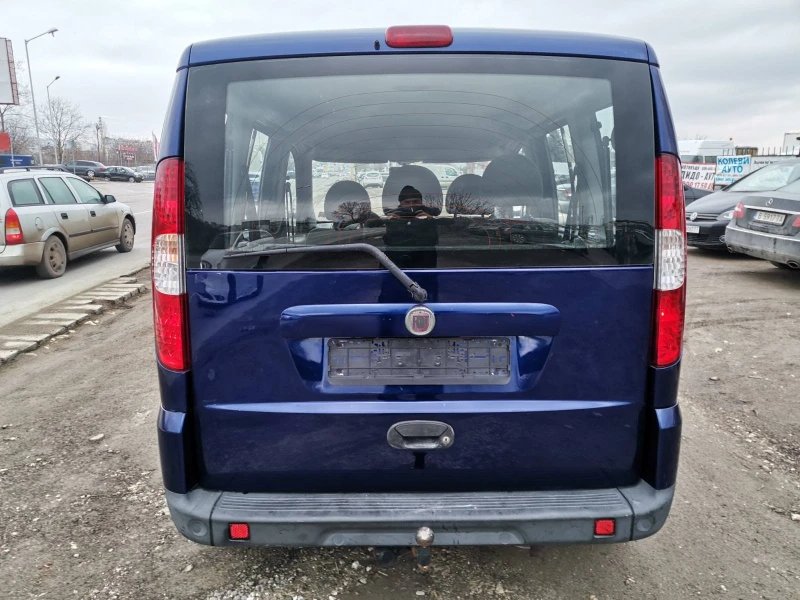 Fiat Doblo 1.4i ПЕРФЕКТЕН, снимка 5 - Автомобили и джипове - 47341452