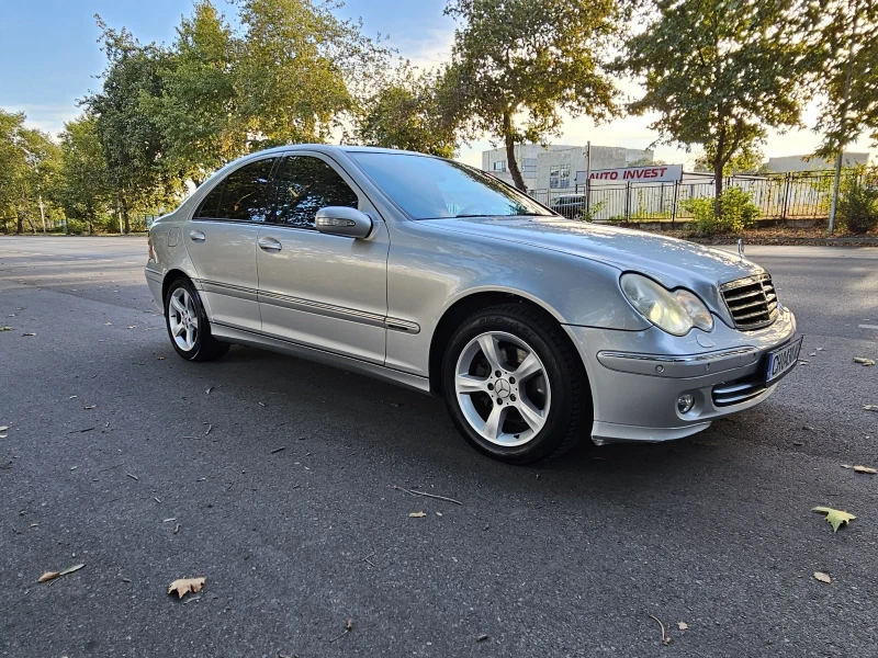 Mercedes-Benz C 320 Автомат 218к.с. V6 Бензин/Газ, снимка 3 - Автомобили и джипове - 47634783