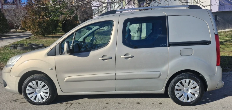 Citroen Berlingo, снимка 5 - Автомобили и джипове - 48518345