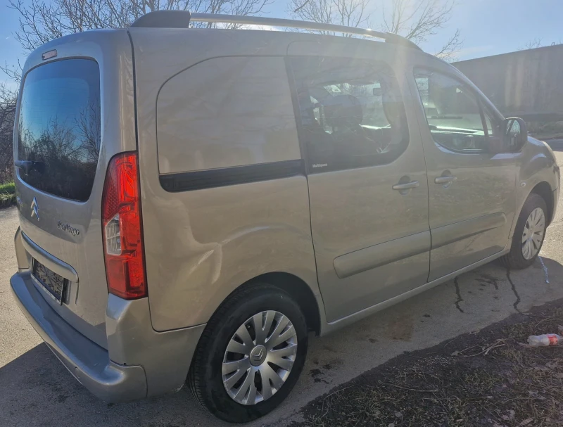 Citroen Berlingo, снимка 6 - Автомобили и джипове - 48518345