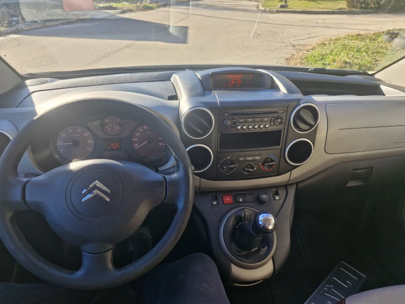 Citroen Berlingo, снимка 11 - Автомобили и джипове - 48518345