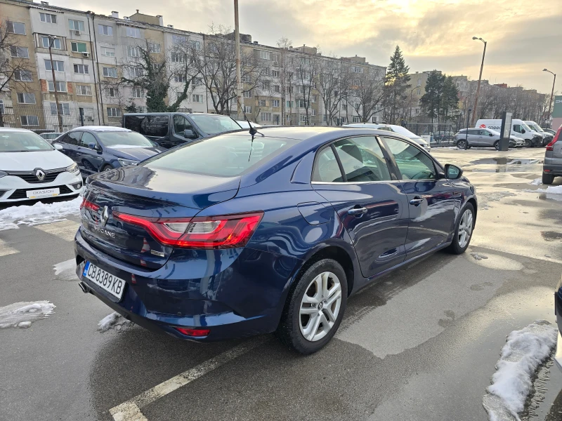 Renault Megane 1.5 dCi, снимка 5 - Автомобили и джипове - 48878240