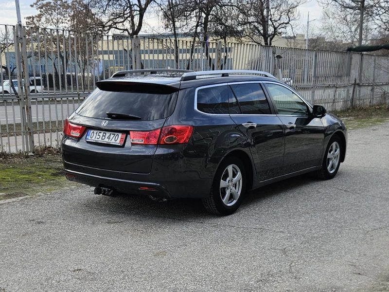 Honda Accord 2.2i-DTEC Facelift Elegance Tourer, снимка 5 - Автомобили и джипове - 48928159