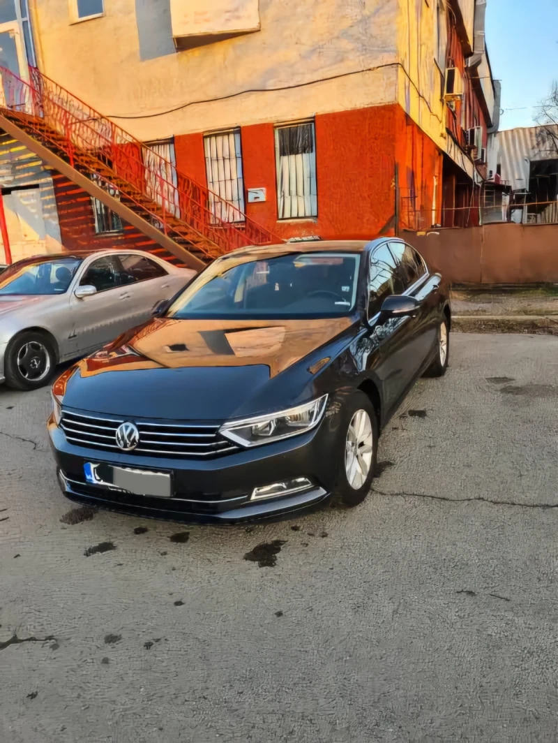 VW Passat TDI/DSG, снимка 2 - Автомобили и джипове - 49550566