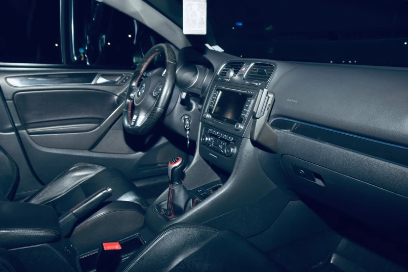 VW Golf Golf mk6 GTI, снимка 8 - Автомобили и джипове - 52303254