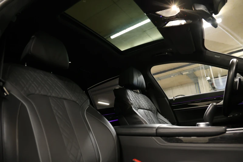 BMW 750 i Long xDrive M-Paket Individual, снимка 14 - Автомобили и джипове - 51215614
