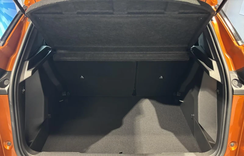 Peugeot 2008 ACTIVE/136HP/NAVI/CAM/KEYLESS/VCONTROL/LED/609fpr, снимка 6 - Автомобили и джипове - 51406953