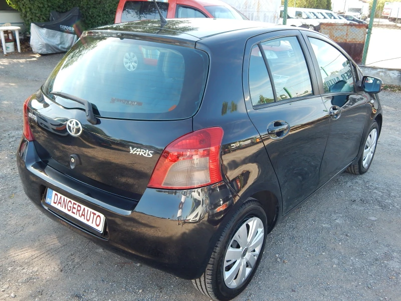 Toyota Yaris 1.4D4D* АВТОМАТИК* , снимка 4 - Автомобили и джипове - 51618038