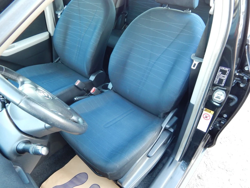 Toyota Yaris 1.4D4D* АВТОМАТИК* , снимка 12 - Автомобили и джипове - 51618038