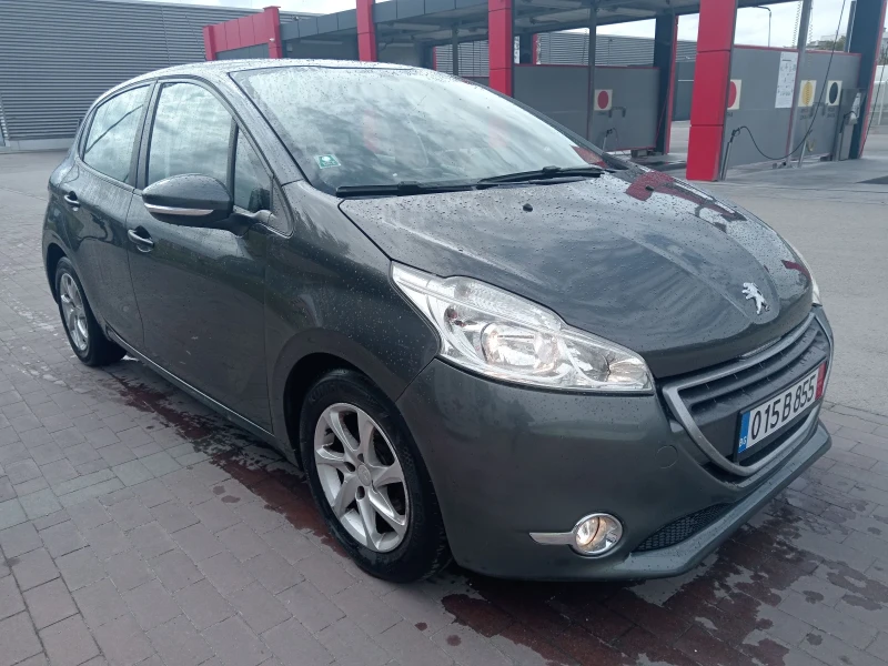 Peugeot 208 1.4i-95hp., снимка 2 - Автомобили и джипове - 51920265