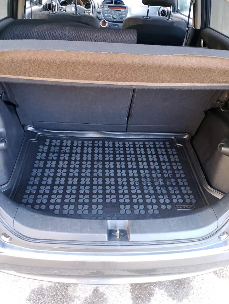 Honda Jazz, снимка 14 - Автомобили и джипове - 52741417