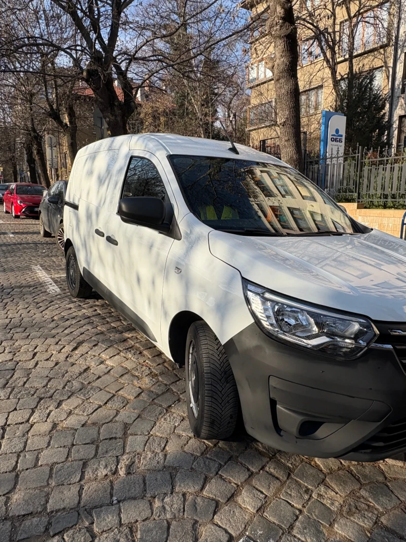 Renault Express 1, 5 dci, 95hp, Tempomat, Clima, Bluetooth ., снимка 2 - Автомобили и джипове - 52805097