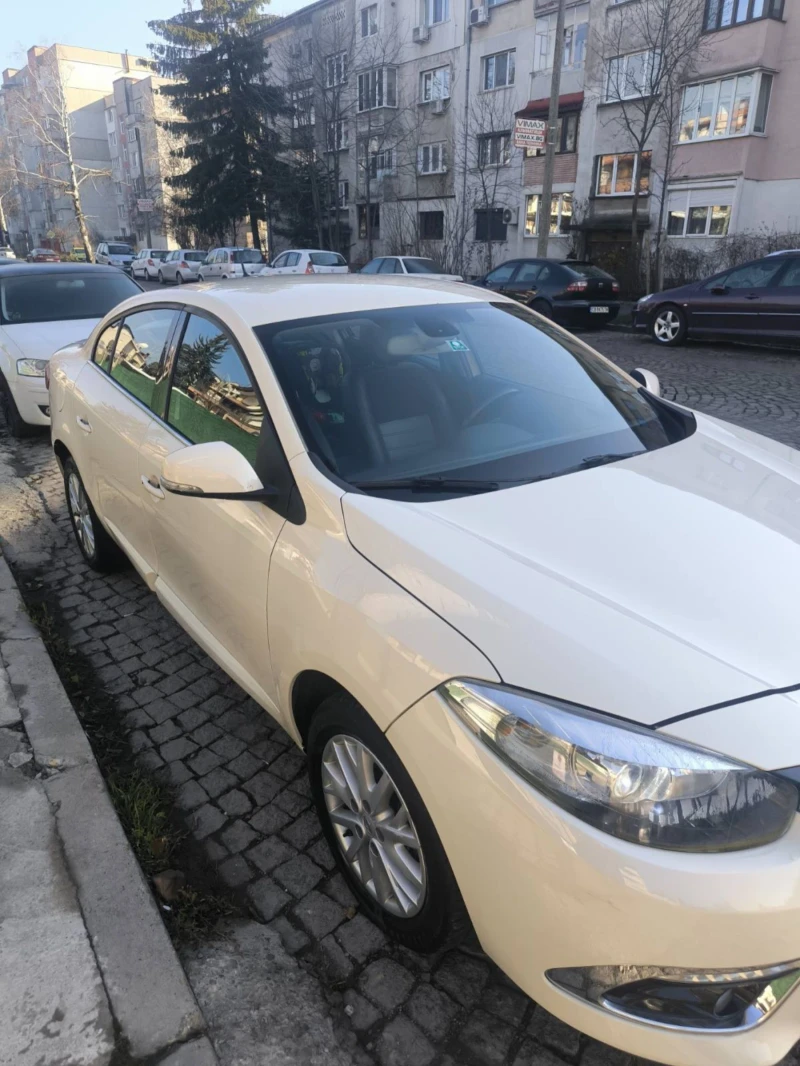 Renault Fluence, снимка 2 - Автомобили и джипове - 52850393