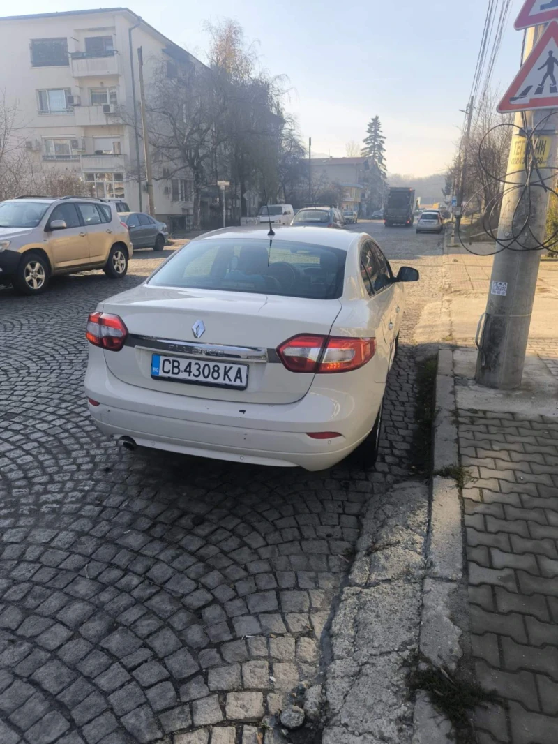 Renault Fluence, снимка 3 - Автомобили и джипове - 52850393
