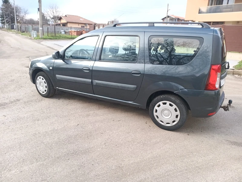Dacia Logan 1.6 7места Facelift, снимка 7 - Автомобили и джипове - 52919907