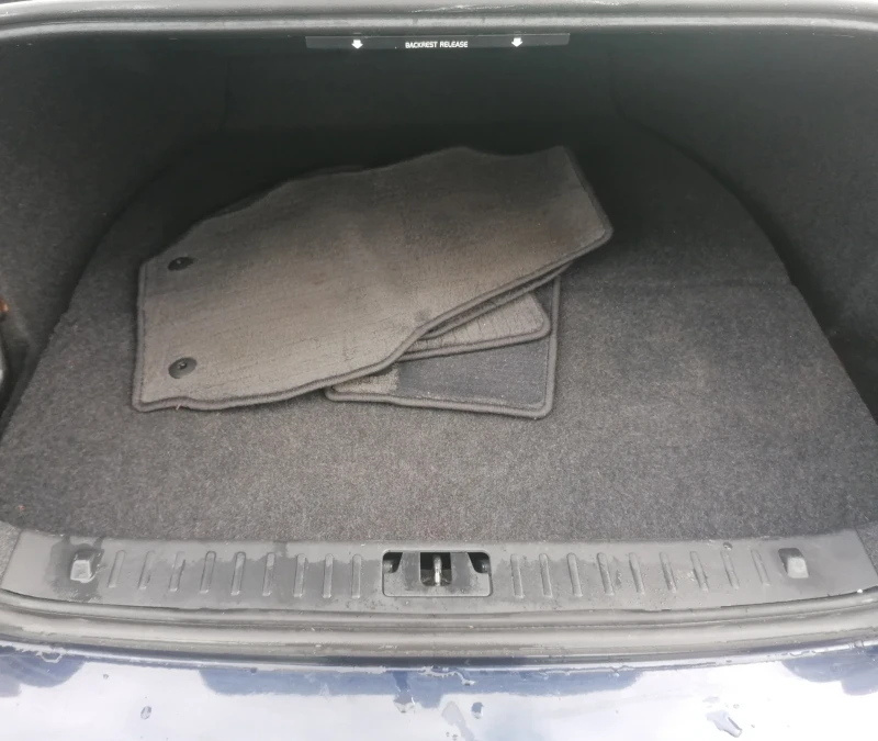 Volvo S80 2.5 benzin avtomat, снимка 15 - Автомобили и джипове - 53267257