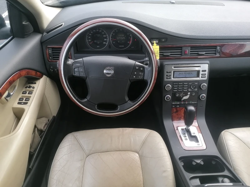Volvo S80 2.5 benzin avtomat, снимка 10 - Автомобили и джипове - 53267257