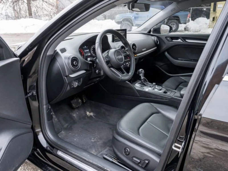 Audi A3 * АВТО КРЕДИТ* ЦЕНА ДО БГ * СЕРВИЗНА ИСТОРИЯ * , снимка 7 - Автомобили и джипове - 53592232