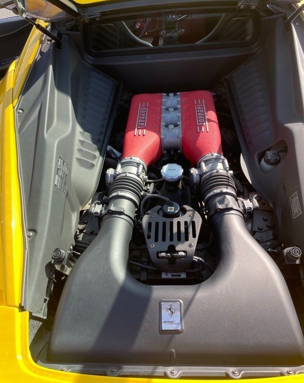 Ferrari 458 Italia 4.5 V8, снимка 10 - Автомобили и джипове - 43712925